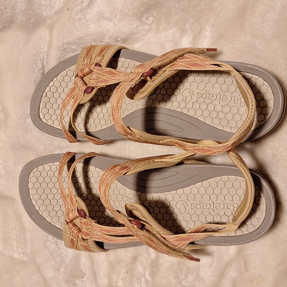 BareTraps Shoes - Women's baretraps dandy sport sandals size 7.5 color coral peach